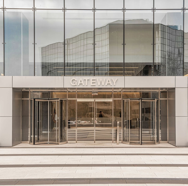 One Gateway Rent Features : One Gateway